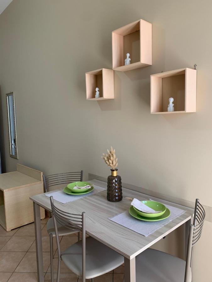 Monolocali White Angel Apartments ปอร์โตเชซาเรโอ ภายนอก รูปภาพ