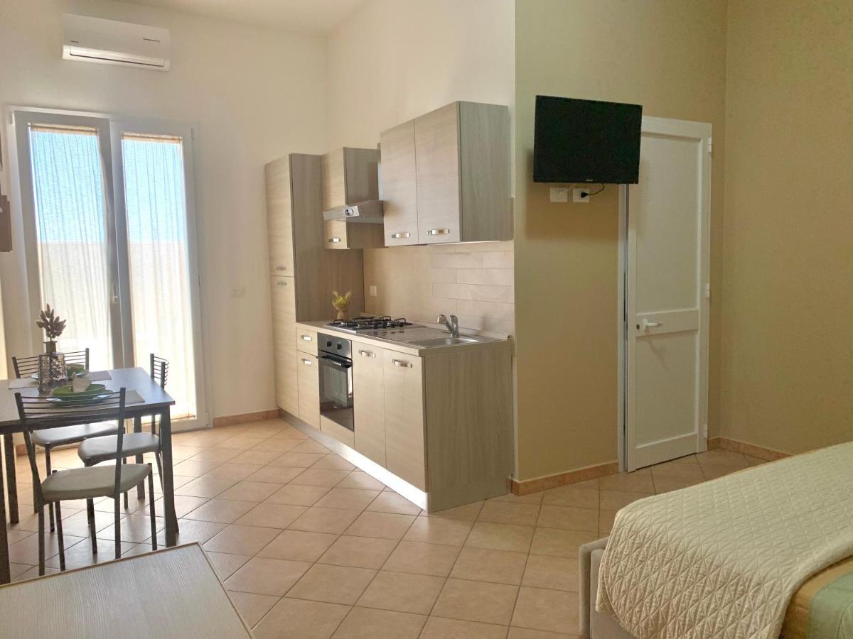 Monolocali White Angel Apartments ปอร์โตเชซาเรโอ ภายนอก รูปภาพ