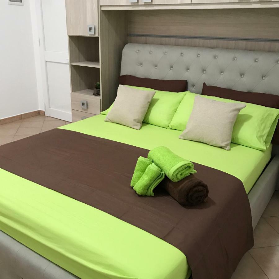 Monolocali White Angel Apartments ปอร์โตเชซาเรโอ ภายนอก รูปภาพ